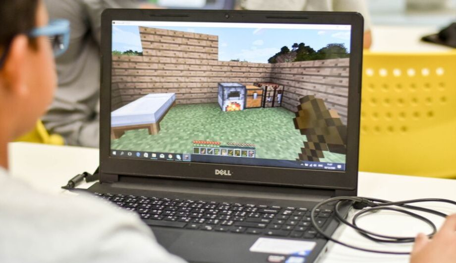 Minecraft used in classroom
