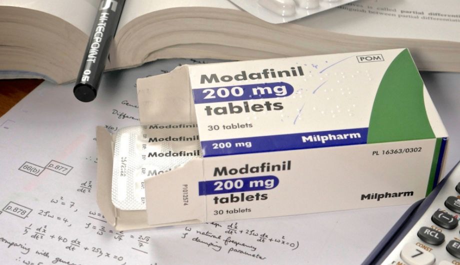 Modafinil smart drug pills on engineering books