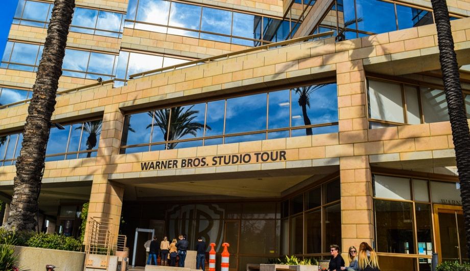 Outside view of the Studio Warner Bros Los Angeles