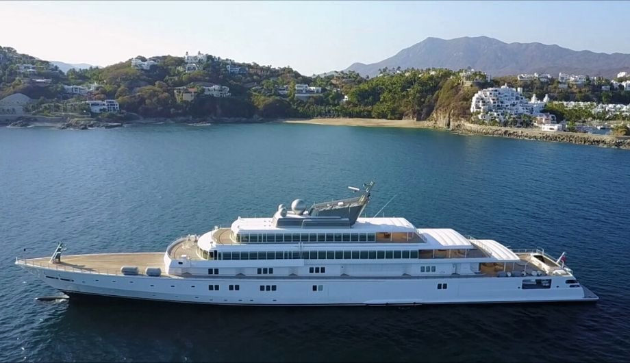 The MOST EXPENSIVE YACHTS in the world. Why don’t the richest people